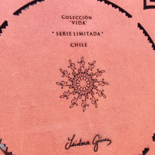 Cargar imagen en el visor de la galería, Mural VIDA Antártida— Edición Especial con Cobre y Piedras Naturales
