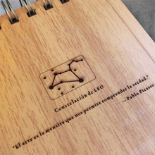 Cargar imagen en el visor de la galería, Libreta Leo

