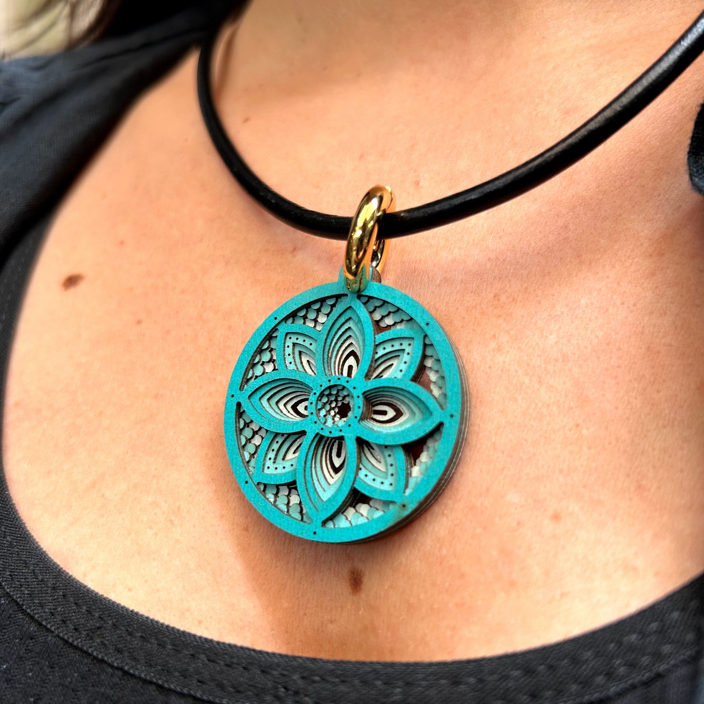 Medallón Vida Calipso