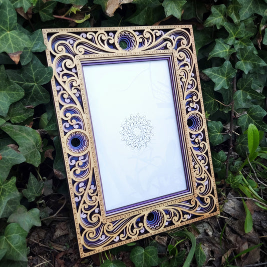 Marco Madre Tierra Morados